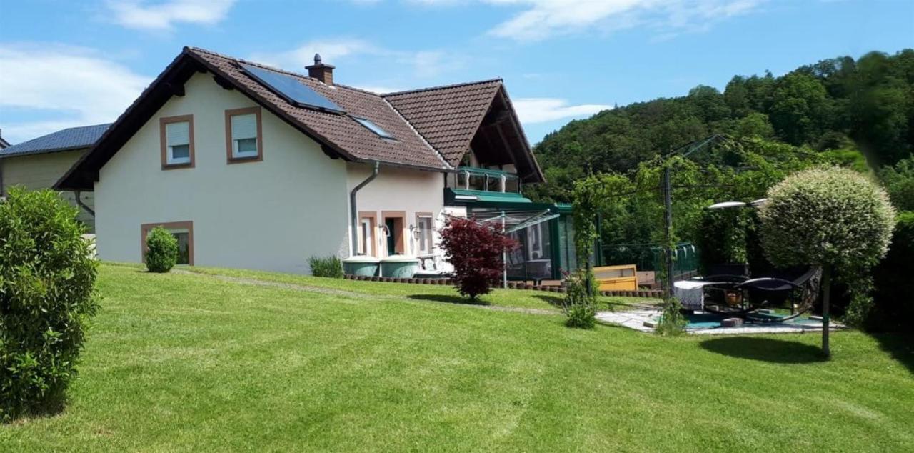 Ferienwohnung Auszeit Waxweiler Eksteriør billede